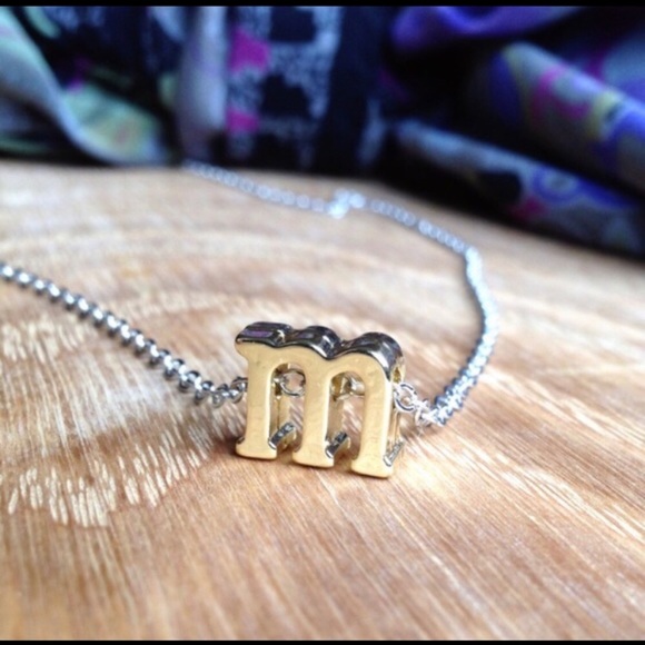 CUSTOM lowercase INITIALS NECKLACE - Picture 4 of 5
